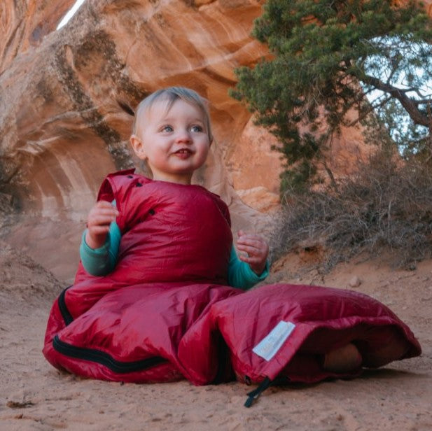 patagonia infant sleeping bag Hi-Loft Down Sweater Bunting This sleep sack is the perfect weight to keep your baby comfortable all night long (so YOU both can get more sleep!). Milk Snob Sleep Bag Rocky